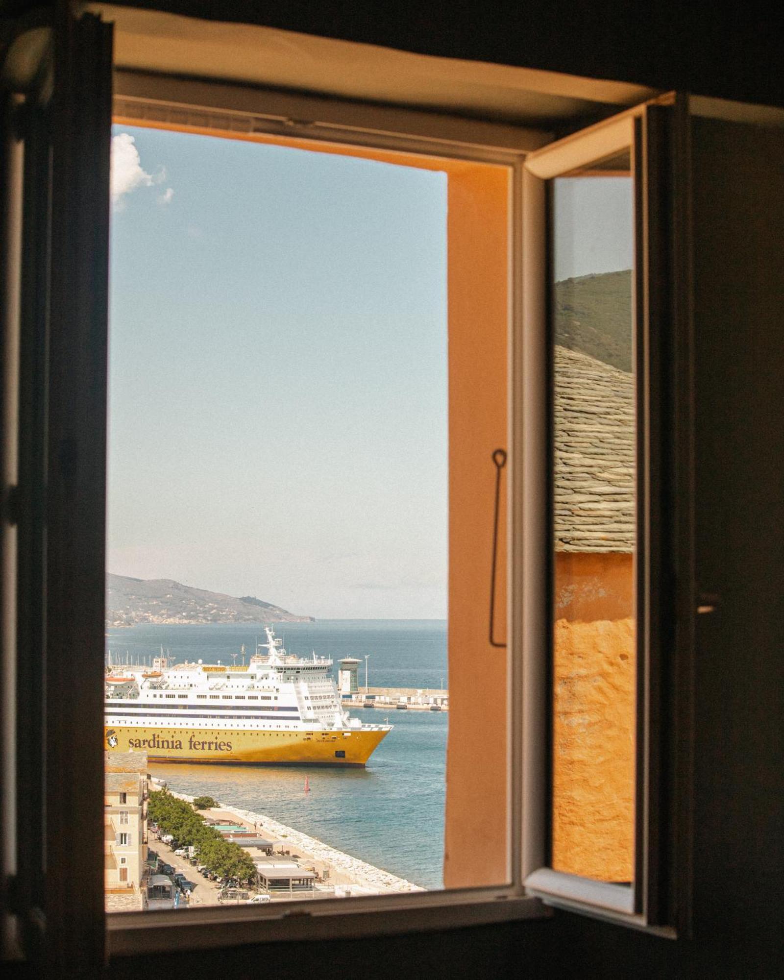 Apartamento Casa Mantinum Au Coeur De La Citadelle Bastia  Exterior foto