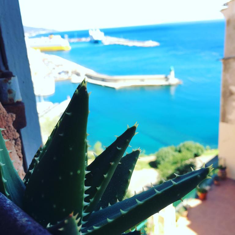 Apartamento Casa Mantinum Au Coeur De La Citadelle Bastia  Exterior foto