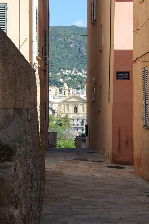 Apartamento Casa Mantinum Au Coeur De La Citadelle Bastia  Exterior foto